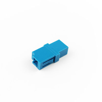 El acoplador de adaptador de fibra óptica UPC Blue Simplex LC es esencial para las instalaciones FTTH
