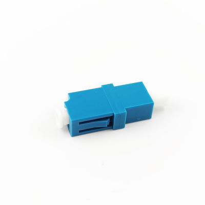 El acoplador de adaptador de fibra óptica UPC Blue Simplex LC es esencial para las instalaciones FTTH
