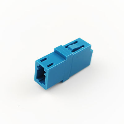 El acoplador de adaptador de fibra óptica UPC Blue Simplex LC es esencial para las instalaciones FTTH