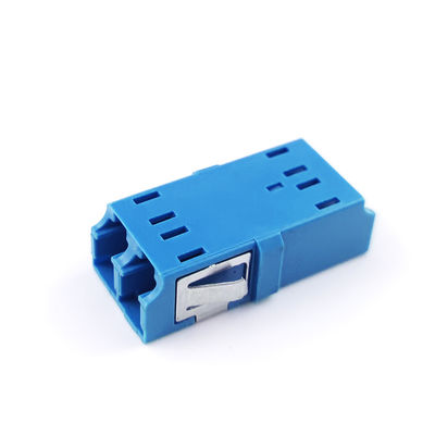 FTTH Duplex LC UPC Adaptador de fibra óptica 2 puertos acoplador PBT Diseño sin orejas para redes