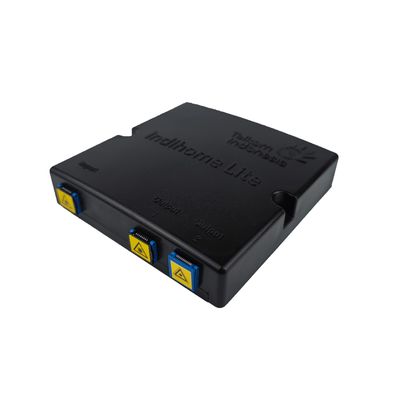 Tipo de conector SC conveniente Placa frontal de separación de fibra óptica de plástico para redes interiores