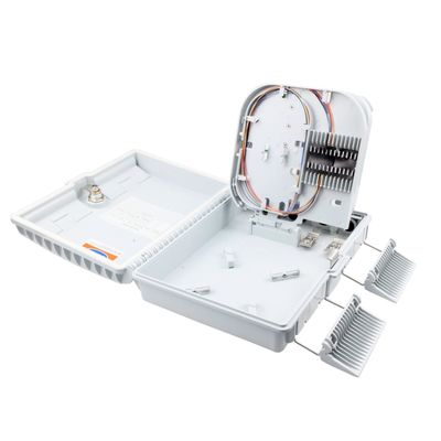 12 núcleos caja de distribución de fibra óptica para redes FTTH al aire libre SC conector incluido