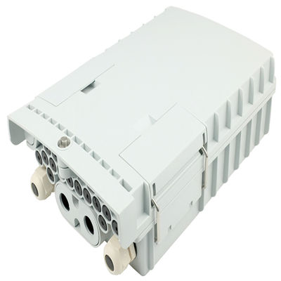 Caja de distribución de fibra de material PC ABS para acceso FTTH de 16 núcleos en el poste de pared