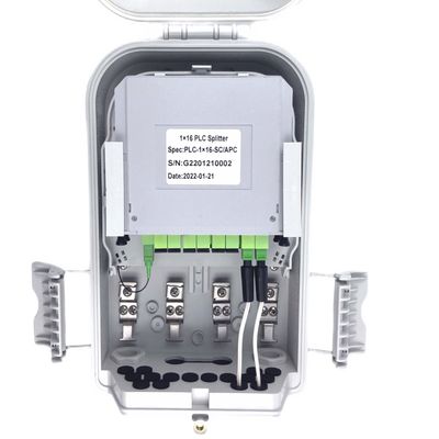 16 puertos FTTH Fibra óptica Terminal Box IP65 Punto de pared montado cajas al aire libre para FTTx