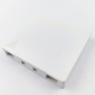 114*85*21mm FC/UPC Panel de conexión de la placa frontal de fibra óptica de plástico para redes FTTH en interiores
