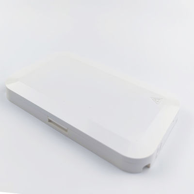 Aplicaciones de redes FTTH Panel de conexión de placa de fachada de fibra óptica de plástico para interiores blancos