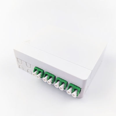 Panel de conexión de fibra óptica compatible con la red FTTH 4 núcleos Material de PC ABS para interiores