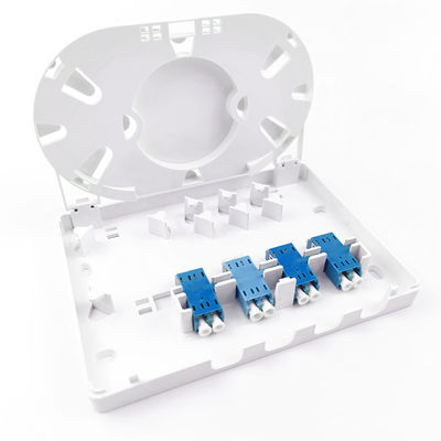 150*110*30mm Red FTTH Interior 4 núcleos LC UPC Panel de conexión de la placa frontal de fibra óptica de plástico