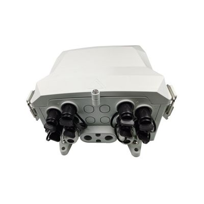 24 núcleos IP65 FTTH montado en la pared / montado en el polo caja de distribución de fibra óptica PC material ABS