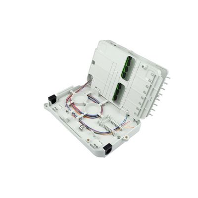 16 núcleos caja de distribución de fibra PLC montada en la pared hecha de PC ABS para conexiones FFTX